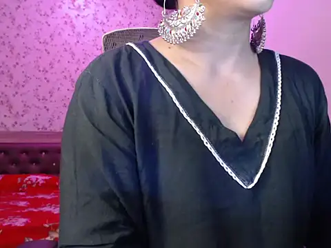 snow white123 online show from 01/13/26, 09:20