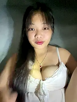 Lyrasss online show from 09/15/25, 04:07