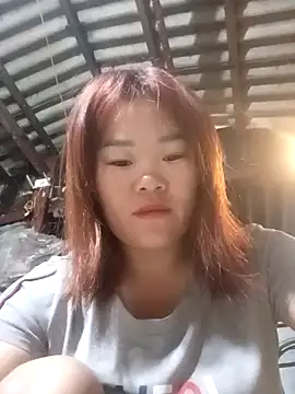 sukabae00 online show from 10/19/25, 11:27