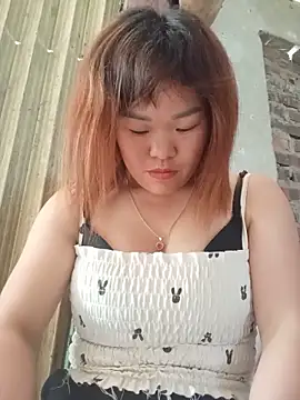 Snapshot of sukabae00 chatting on 05/16/26, 02:19 sukabae00 online show from 05/16/26, 02:19