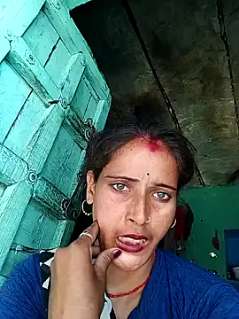 Snapshot of Arti13A chatting on 05/15/26, 11:12 Arti13A online show from 05/15/26, 11:12
