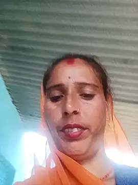 Snapshot of Arti13A chatting on 06/19/26, 12:20 Arti13A online show from 06/19/26, 12:20