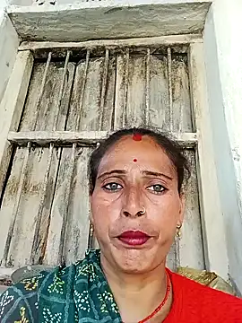 Snapshot of Arti13A chatting on 07/14/26, 11:38 Arti13A online show from 07/14/26, 11:38