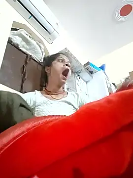 Sonam dhakad online show from 11/15/25, 11:32