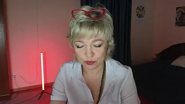 Rosette Pricky online show from 11/05/25, 12:27