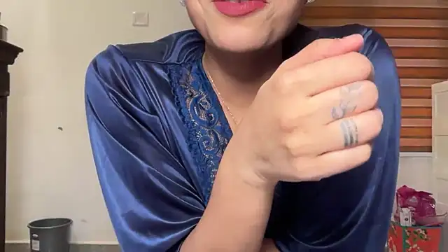 LucytheDevilQueen online show from 03/08/26, 05:11