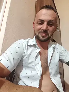 papichulo0099 online show from 10/04/25, 06:50