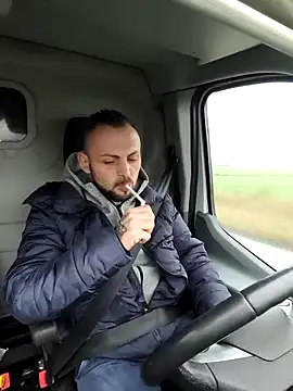 papichulo0099 online show from 12/22/25, 07:05