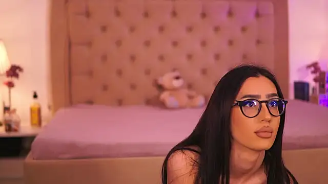 ChloeObril online show from 04/16/26, 03:40