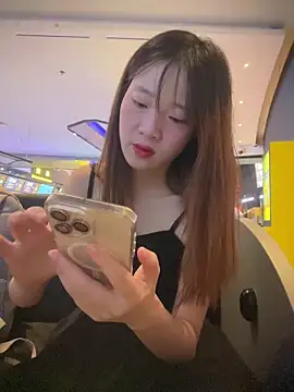 littleqiu online show from 09/17/25, 08:49