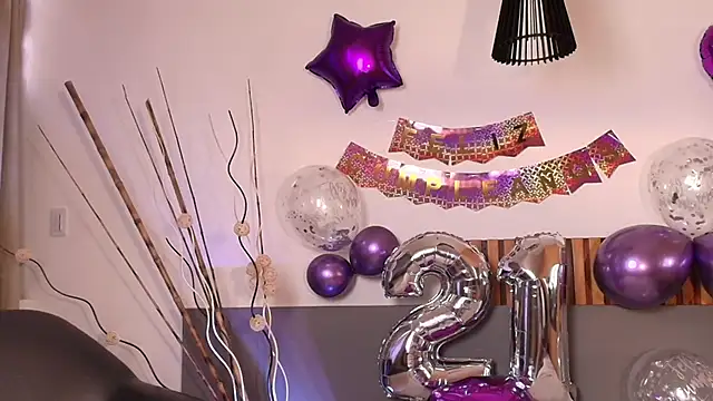 SagiraBelle online show from 11/29/25, 06:22