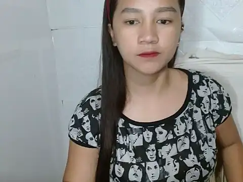 Simplyxmary online show from 06/03/26, 09:56