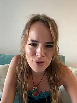 Lionessssa online show from 09/19/25, 11:33