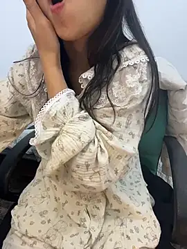 bunny b4nny online show from 12/04/25, 02:59