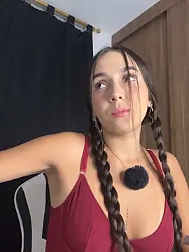 Scarlett05 online show from 09/19/25, 01:07