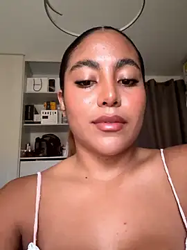 MegannHills online show from 01/10/26, 03:36