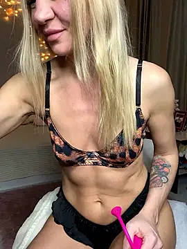 Bellissa  online show from 12/01/25, 01:49