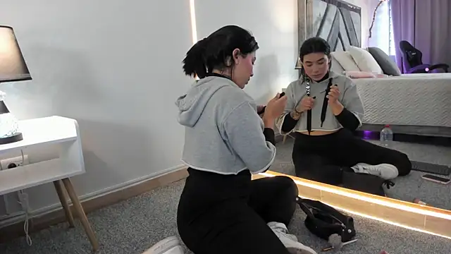 emy williams online show from 10/10/25, 07:13