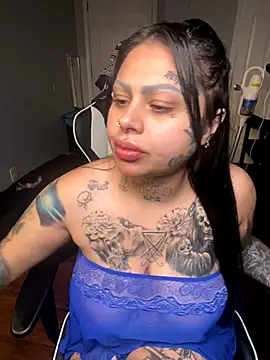 chicanachic13 online show from 10/10/25, 04:55