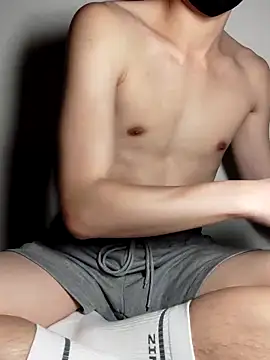 Snapshot of CYCYCYCYCY chatting on 09/09/25, 03:33 CYCYCYCYCY online show from 09/09/25, 03:33