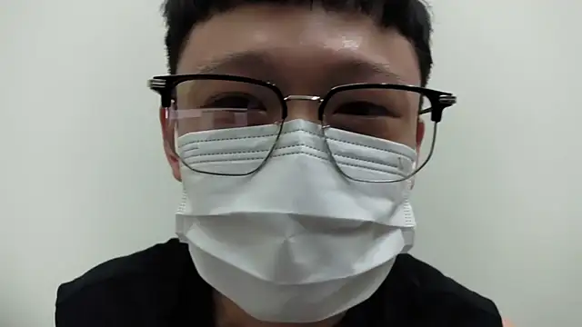 Snapshot of CYCYCYCYCY chatting on 10/20/25, 02:28 CYCYCYCYCY online show from 10/20/25, 02:28