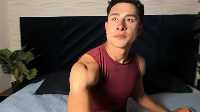 AustinJones  online show from 11/09/25, 06:39