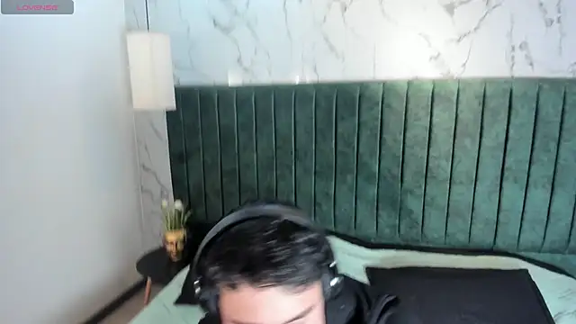 AustinJones  online show from 02/20/26, 07:36