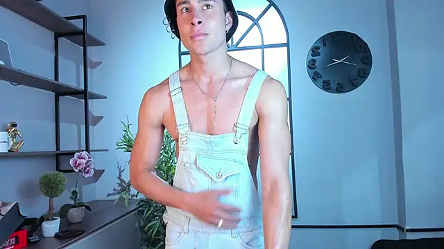 AustinJones  online show from 02/23/26, 07:44