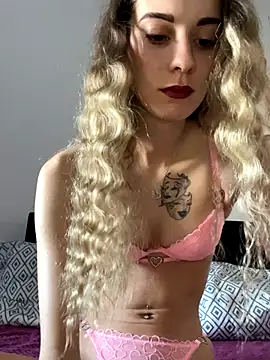 Snapshot of Bianca_XX25 chatting on 12/01/25, 09:58 Bianca XX25 online show from 12/01/25, 09:58