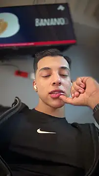 Troye Williams online show from 03/30/26, 11:28