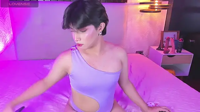 Creamy Angelo online show from 10/09/25, 08:29