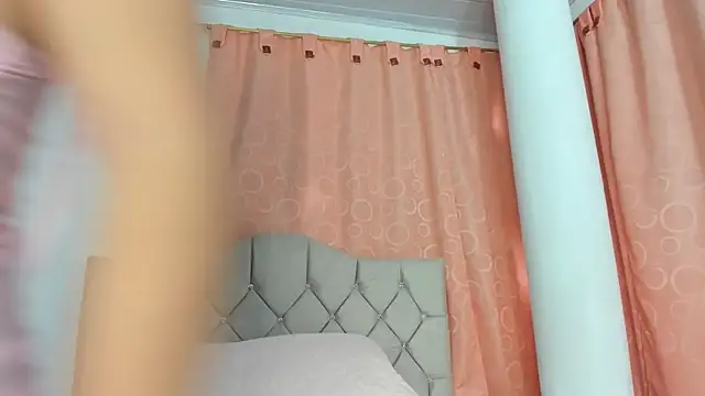 your melany online show from 09/22/25, 05:04