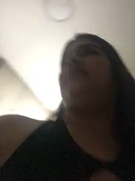 Miia Parker online show from 11/26/25, 01:34