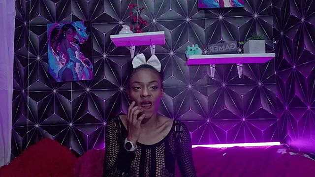 Shantall ks online show from 09/19/25, 04:03