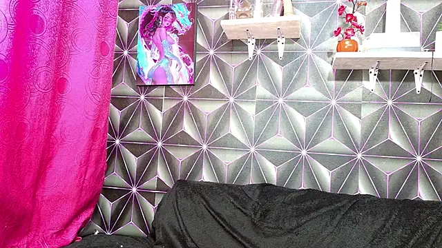 Shantall ks online show from 02/08/26, 06:44