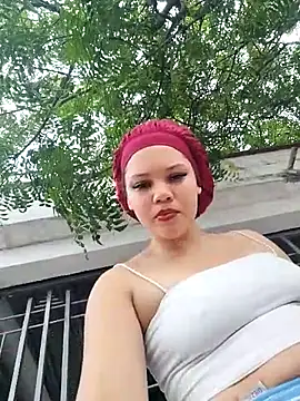 SirenRouge 69 online show from 12/01/25, 08:25