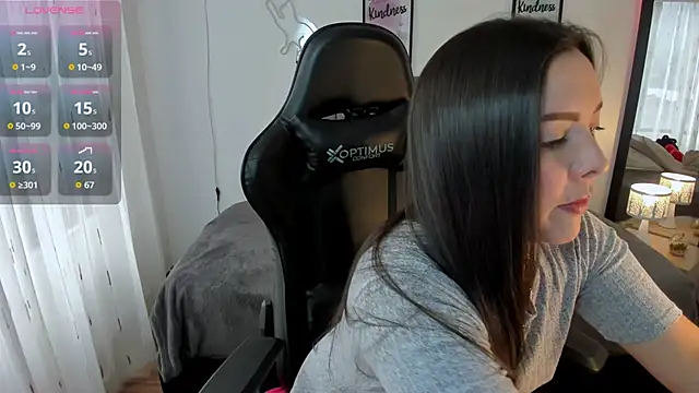 amaia monet online show from 10/15/25, 07:47