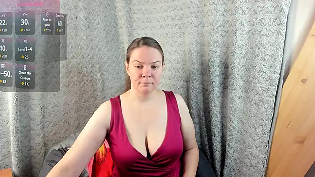 MiaLores online show from 11/13/25, 09:08