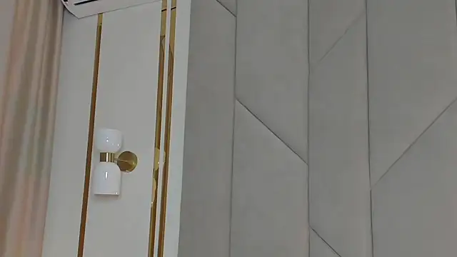 Touch me online show from 03/21/26, 05:27