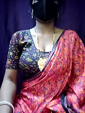 Snapshot of Mohini_Josh069 chatting on 04/14/26, 12:05 Mohini Josh069 online show from 04/14/26, 12:05