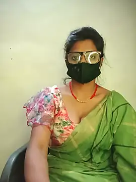 Snapshot of Mohini_Josh069 chatting on 07/04/26, 07:42 Mohini Josh069 online show from 07/04/26, 07:42