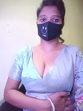 Snapshot of Mohini_Josh069 chatting on 07/15/26, 07:46 Mohini Josh069 online show from 07/15/26, 07:46