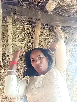 Snapshot of Rubi_sarma chatting on 09/14/25, 06:23 Rubi sarma online show from 09/14/25, 06:23