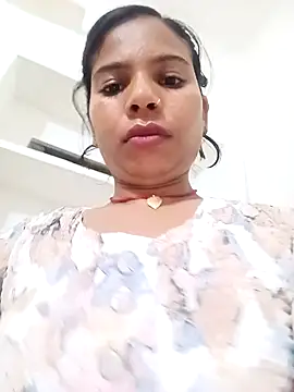 Snapshot of Rubi_sarma chatting on 10/01/25, 01:06 Rubi sarma online show from 10/01/25, 01:06