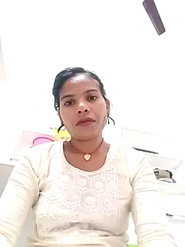 Snapshot of Rubi_sarma chatting on 10/02/25, 01:12 Rubi sarma online show from 10/02/25, 01:12