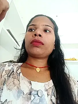 Snapshot of Rubi_sarma chatting on 10/06/25, 04:32 Rubi sarma online show from 10/06/25, 04:32