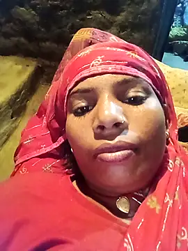 Snapshot of Rubi_sarma chatting on 10/19/25, 04:40 Rubi sarma online show from 10/19/25, 04:40