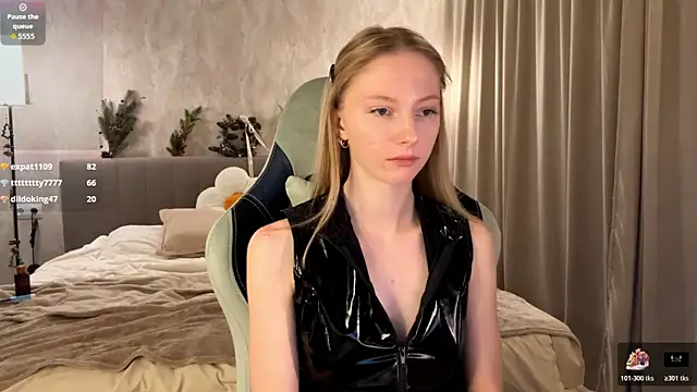 BrightAnnie online show from 12/13/25, 07:53