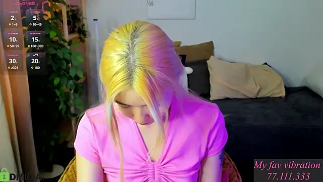 Aisi 18 online show from 09/23/25, 06:49