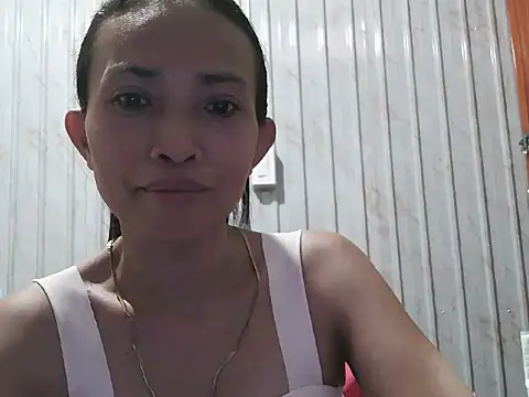 Snapshot of pinayhotii chatting on 02/15/26, 02:08 pinayhotii online show from 02/15/26, 02:08